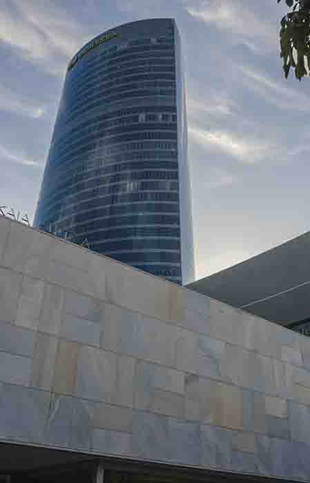 Vizcaya - Bilbao - edificio Torre Iberdrola 2.jpg